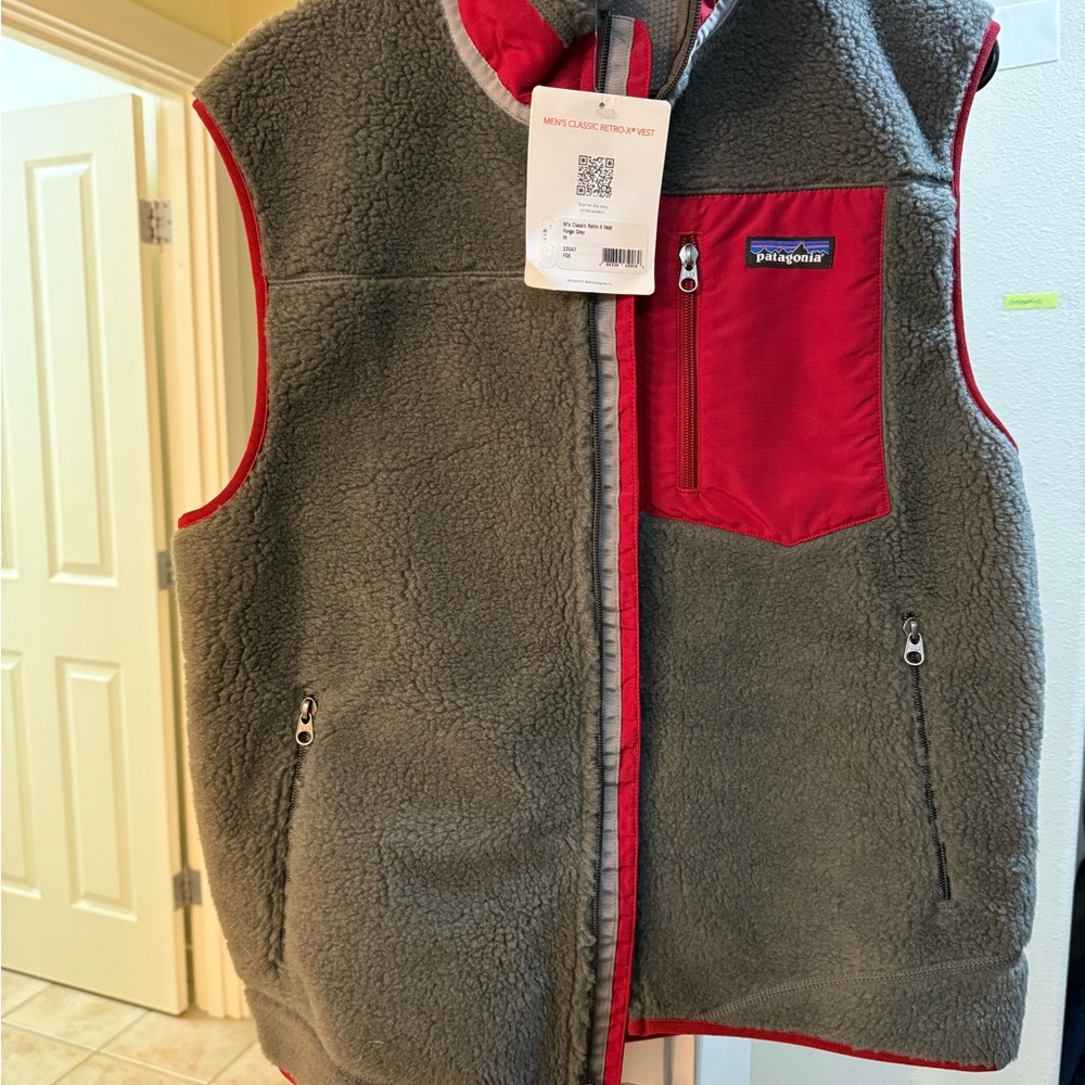 Patagonia Men’s Classic Retro-X Vest